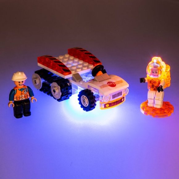 Laser Pegs Astronaut Transporter Mission Mars 135 Pcs 7+Up New! - Picture 5 of 7